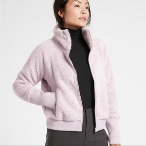 Athleta Tugga Teddy Fleece XS